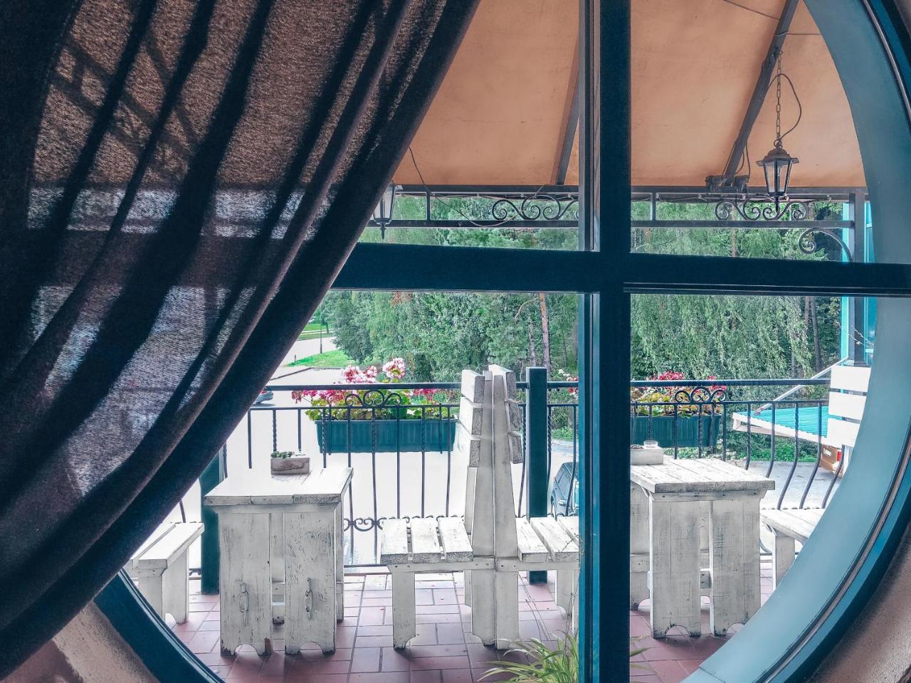 Baltazaras Aparthotel Vilnius Bagian luar foto
