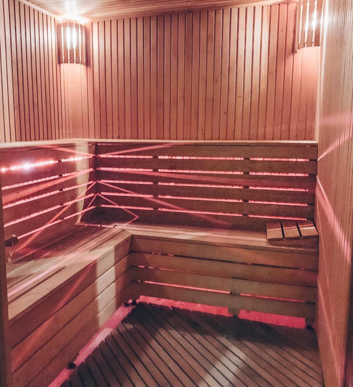 Baltazaras Aparthotel Vilnius Bagian luar foto